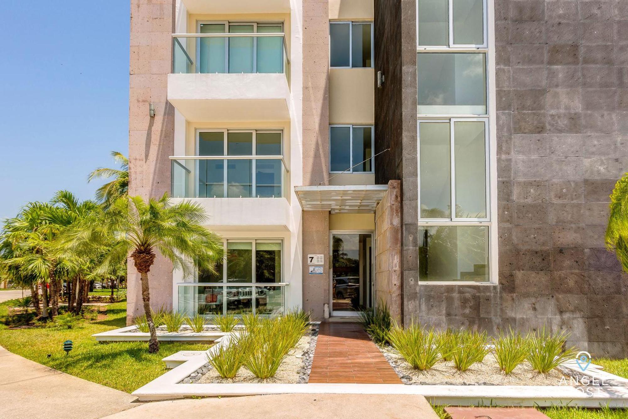 New With Private Pool Restaurants And Gym Apartamento Playa del Carmen